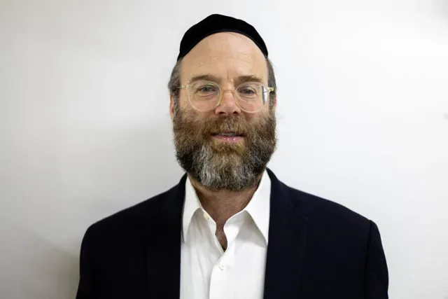 אברהם שטרנפלד