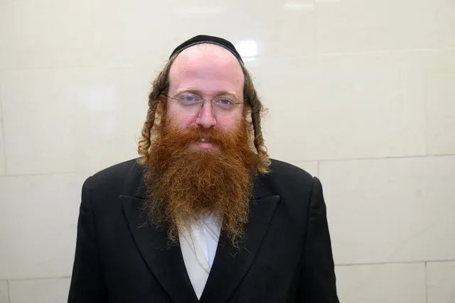 סגל אהרן