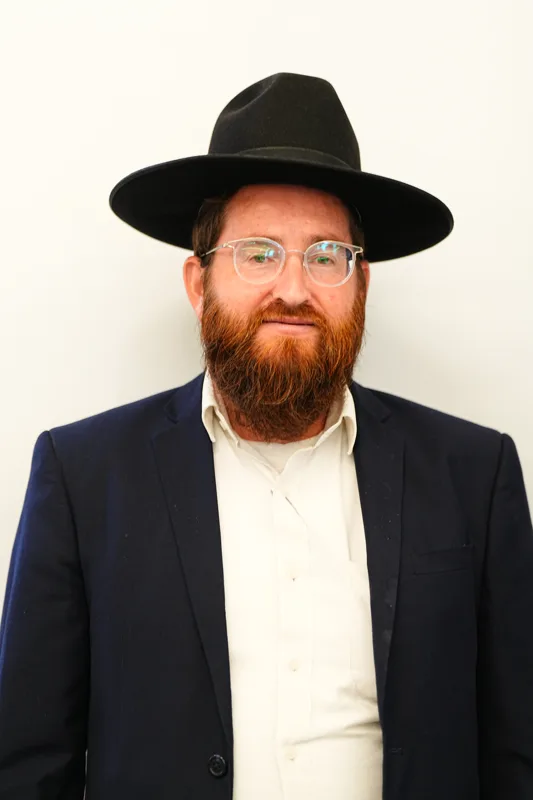 הרב יצחק גוטליב שליט"א